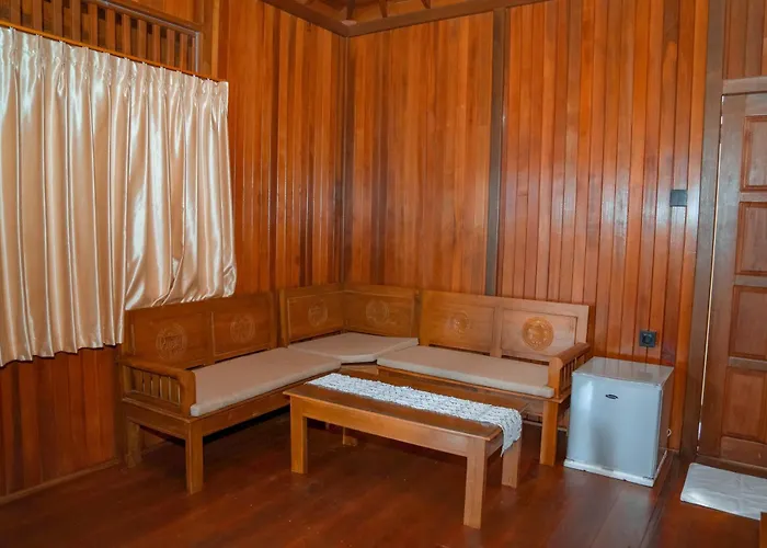 Wood Village Bali Konukevi 3*